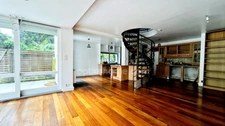 Maison moderne et atypique à Écouen (95) : proche gare - 3 chambres