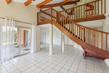 31770 - COLOMIERS - MAISON D’ARCHITECTE DE PRÈS DE 200 M² + ESPACE À INVESTIR - PANNEAUX SOLAIRES - AU CALME - SANS VIS-À-VIS 