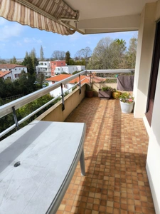 BAYONNE MARRACQ, T4, 3 CHAMBRES, PKG, ASCENSEUR, BALCON.