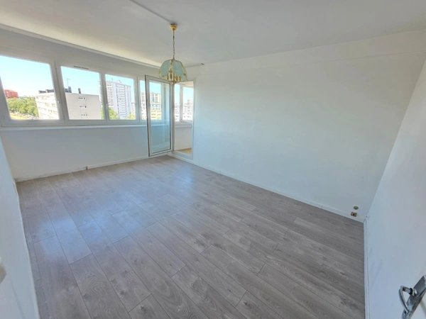 Appartement à vendre 57 pièces RIS ORANGIS (91)