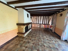 Maison à rénover avec vie de plain-pied 4 Chambres sur sous-sol dans le bourg de SAINT-VIGOR-D'YMONVILLE (76430)