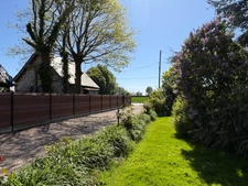 Propriété 244 m2 vie de plain-pied 5 chs 5388 m2 dont 1947 m2 divisible et constructible BEUZEVILLE LA GRENIER (76)