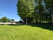 Propriété 244 m2 vie de plain-pied 5 chs 5388 m2 dont 1947 m2 divisible et constructible BEUZEVILLE LA GRENIER (76)