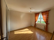 Maison à rénover avec vie de plain-pied 4 Chambres sur sous-sol dans le bourg de SAINT-VIGOR-D'YMONVILLE (76430)