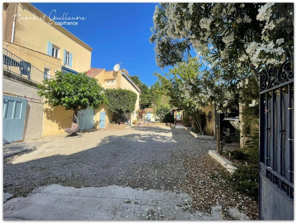 Exclusivité - Propriété de charme avec piscine, gîte et espaces indépendants proche de Pézenas (34120)