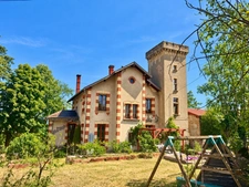 COMMELLE VERNAY (42) - MAISON 230 m2 sur 2334 m2 de TERRAIN - 5 CHAMBRES - TOUR sur 3 niveaux