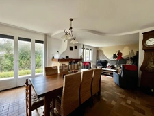 MABLY - MAISON d'environ 200m2 - 4 chambres - POMPE A CHALEUR - 1.2 Ha DE TERRAIN.