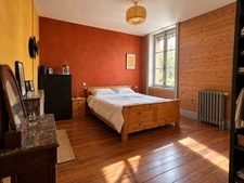 COMMELLE VERNAY (42) - MAISON 230 m2 sur 2334 m2 de TERRAIN - 5 CHAMBRES - TOUR sur 3 niveaux