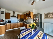 MABLY - MAISON d'environ 200m2 - 4 chambres - POMPE A CHALEUR - 1.2 Ha DE TERRAIN.