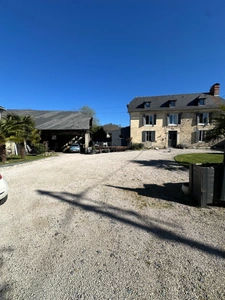 Propriete à vendre 11 pièces ORINCLES (65)