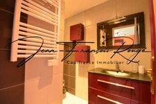 Magnificent 18th century equestrian property with gîtes and swimming pool!!!