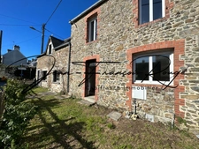 Agon-Coutainville, proche du havre et à deux kilomètres de la plage, maison en pierres de 160 m² !