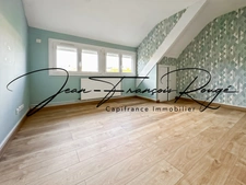 Agneaux, proches des commerces, maison mitoyenne de 112 m² avec trois chambres