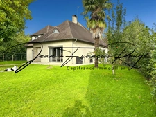 AGNEAUX, superbe maison de 210 m² avec vie de plain-pied, piscine et spa
