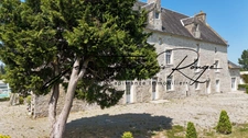 Magnificent 18th century equestrian property with gîtes and swimming pool!!!