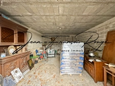 Stone property of 243 m², with outbuildings and a rental income of 28,970 euros!!!