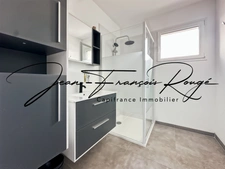 Maison contemporaine de 149 m² avec vie de plain-pied et à seulement 350 mètres de la plage !!!