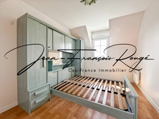 A 500 mètres de la plage et proche des commerces, maison de 112 m² avec vie de plain-pied !!!