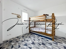 Maison contemporaine de 149 m² avec vie de plain-pied et à seulement 350 mètres de la plage !!!