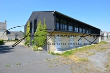 Magnificent 18th century equestrian property with gîtes and swimming pool!!!