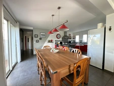Rare for sale!!! Magnificent single-storey house of 146 m² built in 2007 with four bedrooms...