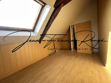 Face à l'église Saint-Pierre, appartement T3 de 72 m², dans une petite copropriété !!!