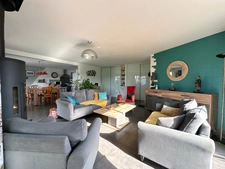 Rare à la vente !!! Magnifique plain-pied de 146 m² construit en 2007 avec quatre chambres...