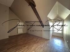Face à l'église Saint-Pierre, appartement T3 de 72 m², dans une petite copropriété !!!