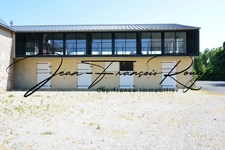 Magnificent 18th century equestrian property with gîtes and swimming pool!!!