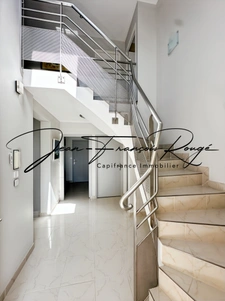 Agneaux, magnifique maison d'architecte de 168 m² avec des prestations de qualité !!!
