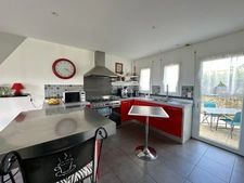Rare for sale!!! Magnificent single-storey house of 146 m² built in 2007 with four bedrooms...