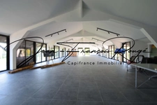 Magnificent 18th century equestrian property with gîtes and swimming pool!!!