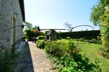 Magnificent 18th century equestrian property with gîtes and swimming pool!!!