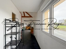 Propriété de 303 m² à Lessay avec gîte 