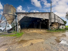 Stone property of 243 m², with outbuildings and a rental income of 28,970 euros!!!