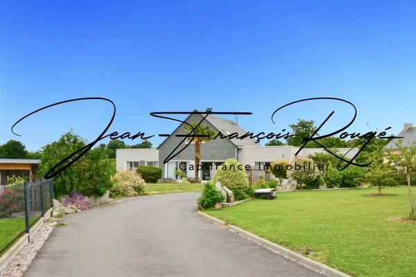 Magnifique plain-pied de 200 m² proche des commerces à Marigny le Lozon !!!