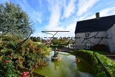 Blosville, à 10 kilomètres de la plage, propriété en pierres de 292 m² avec un gîte, une piscine et un mini-golf !!!