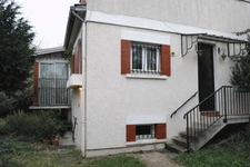 - 92350 LE PLESSIS ROBINSON - QUARTIER PAVILLONNAIRE RECHERCHE - RER B ROBINSON - STUDIO INDEPENDANT - 3 CHAMBRES - GRAND GARAGE - 
