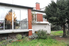 - 92350 LE PLESSIS ROBINSON - QUARTIER PAVILLONNAIRE RECHERCHE - RER B ROBINSON - STUDIO INDEPENDANT - 3 CHAMBRES - GRAND GARAGE - 