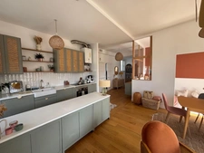  APPARTEMENT LUMINEUX de 92m² hab, 2 mn à pieds de la gare !
