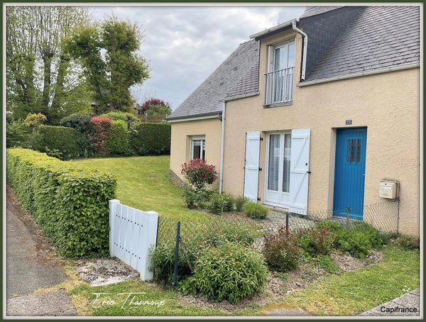 Maison Contemporaine de 133 m² hab  AU CALME BEAUCOUZE (49)