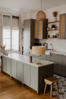  APPARTEMENT LUMINEUX de 92m² hab, 2 mn à pieds de la gare !
