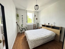 APPARTEMENT DE CHARME - DERNIER ETAGE - QUARTIER LAFAYETTE-GARE