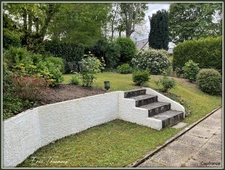 Maison Contemporaine de 133 m² hab  AU CALME BEAUCOUZE (49)