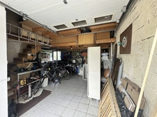 MAISON SUR AVRILLE (49), VIE DE PLAIN PIEDS, GRAND GARAGE ET BEAU TERRAIN