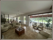 EXCLUSIVITÉ : SUPERBE PROPRIÉTÉ FAMILIALE AVEC CHAMBRES AU REZ-DE-CHAUSSEE