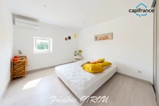 Maison de village rénovée 4/5 pièces 135m² LANCON de PROVENCE (13680) - vaste cour et grange en annexe