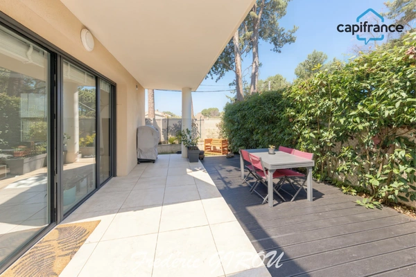 Appartement 2020 T3 de 70m² - secteur nord d'AIX EN PROVENCE - Extérieur et box