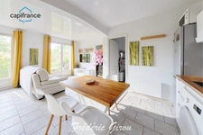 Exclusivité MIRABEAU (84) - Appartement 52m²  3 pièces - Calme absolu et extérieur 180m²