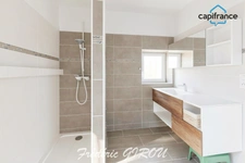 Maison de village rénovée 4/5 pièces 135m² LANCON de PROVENCE (13680) - vaste cour et grange en annexe
